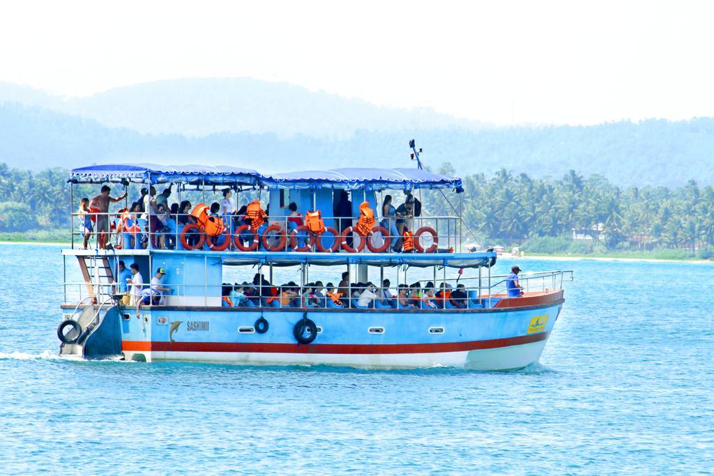 Paradise Beach Resort & Diving School Mirissa Buitenkant foto