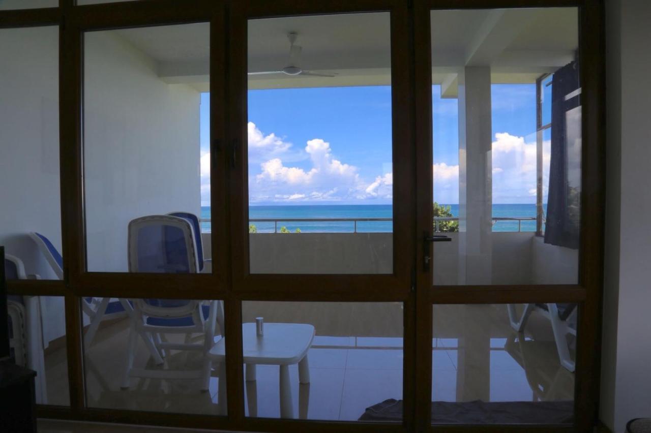Paradise Beach Resort & Diving School Mirissa Buitenkant foto